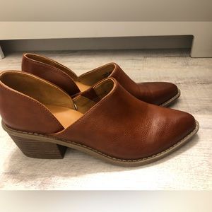Universal Thread Cognac Faux-Leather Heeled Open Booties